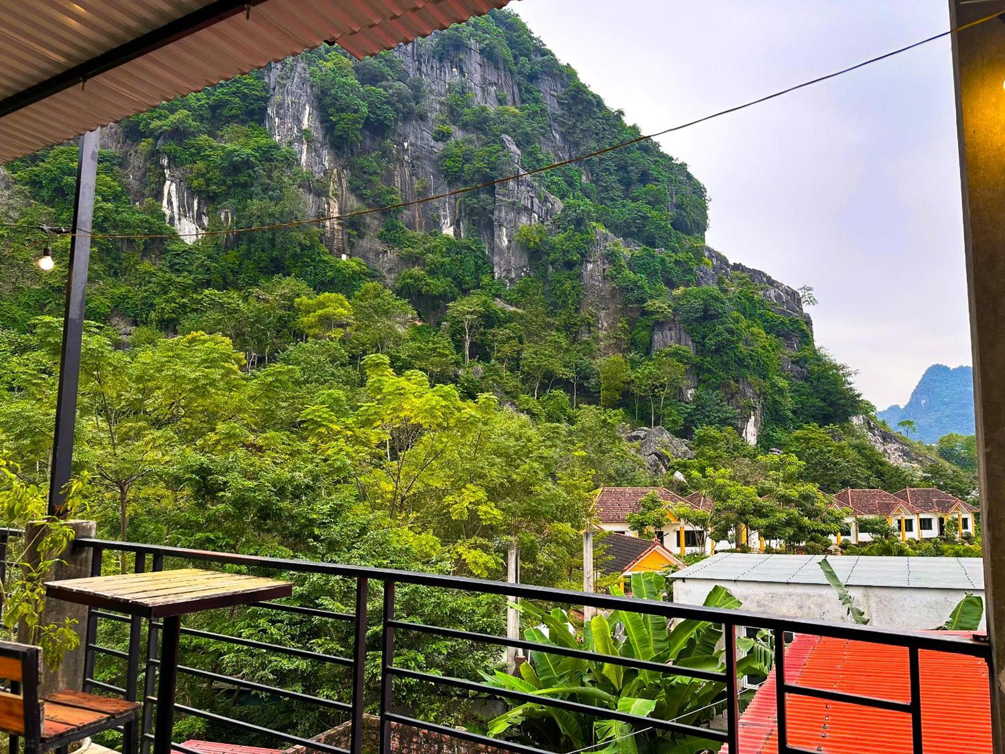 Hideaway Homestay Phong Nha Zewnętrze zdjęcie